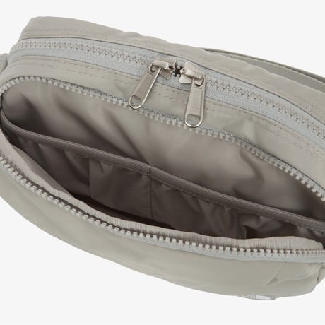 TRAVEL CROSS BAG S GRAYISH KHAKI NN2PS29C