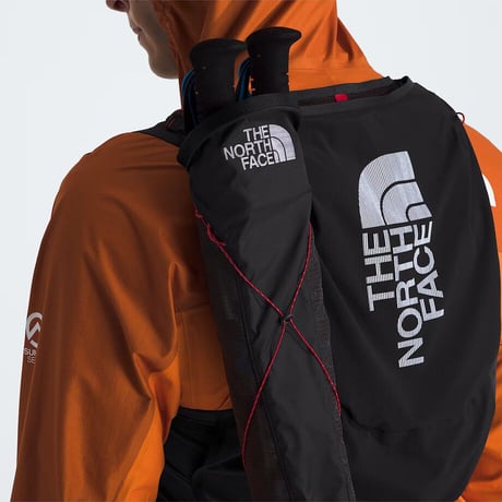 【SUMMIT SERIES】TNF RUN POLE SLEEVE BLACK NA5AS84A