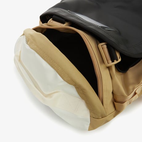 BASE CAMP DUFFEL - M LIGHT KHAKI NN2FR80B