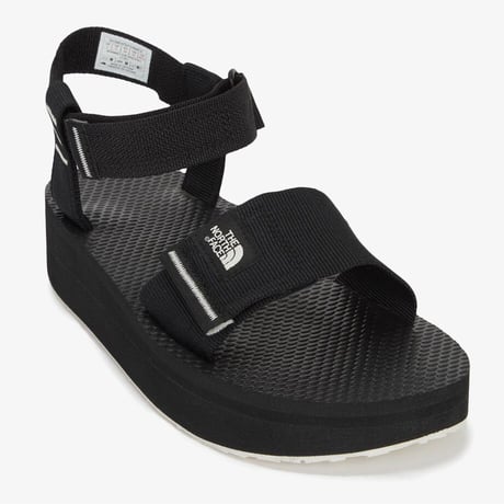 W SKEENA SANDAL PLATFORM BLACK NS82R14A