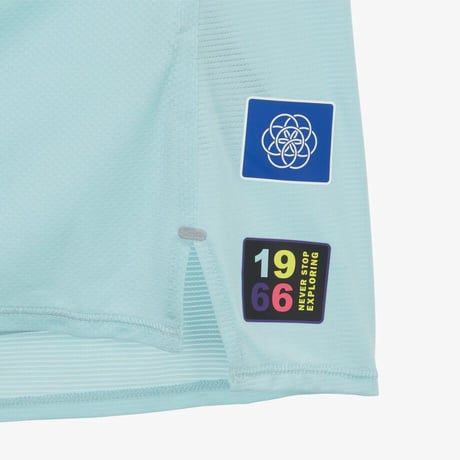 【SUMMIT SERIES】W SUMMIT HIGH TRAIL TANK - GRAPHIC PASTEL BLUE NT7VS99A