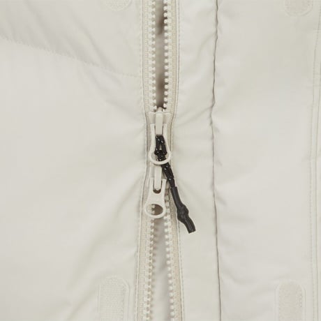 M'S ACT FREE EX HYBRID DOWN JACKET WHITE SAND NJ1DR03C