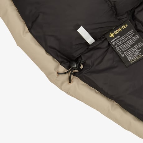 M'S GORE-TEX MOUNTAIN DOWN JACKET (RDS) LIGHT BEIGE NJ1DQ17B
