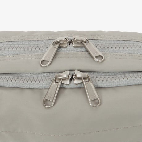 TRAVEL CROSS BAG S GRAYISH KHAKI NN2PS29C
