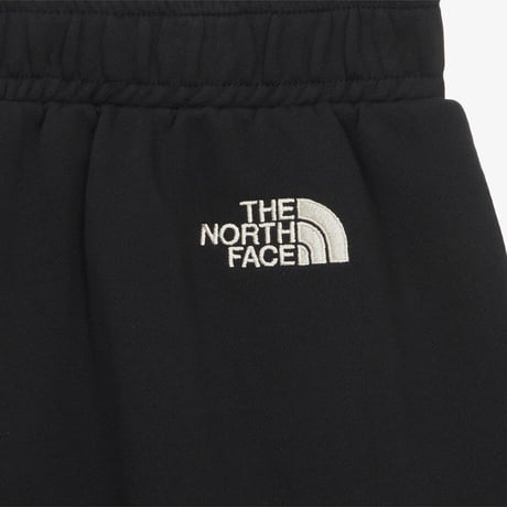 CORE BERMUDA SHORTS BLACK NS6KR01B