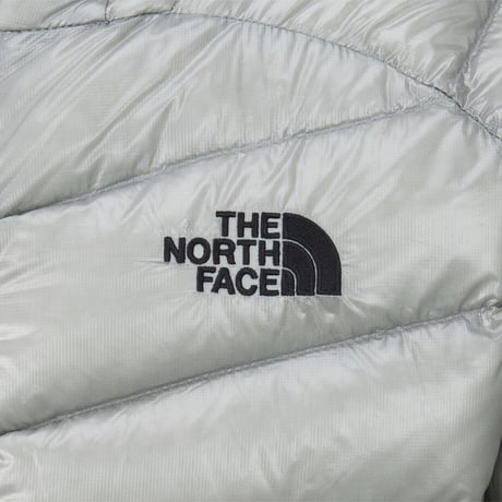 【SUMMIT SERIES】M'S SUMMIT MATTERHORN DOWN JACKET (RDS) LIGHT GRAY NJ1DS87B