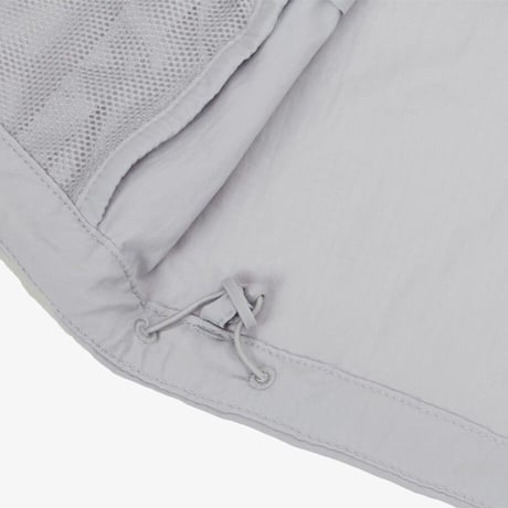 AIRY VEST STONE GRAY NV5VS03C