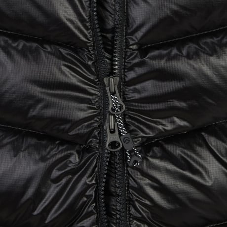【SUMMIT SERIES】MATTERHORN DOWN JACKET (RDS) EBONY NJ1DR96C  のコピー