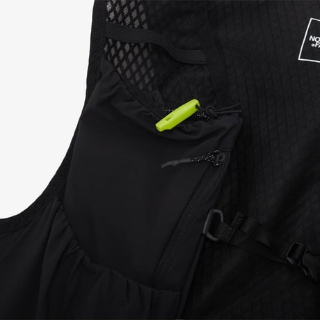 PACE VEST LT BLACK NA5AS04A