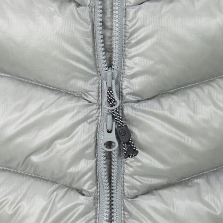 【SUMMIT SERIES】M'S SUMMIT MATTERHORN DOWN JACKET (RDS) LIGHT GRAY NJ1DS87B