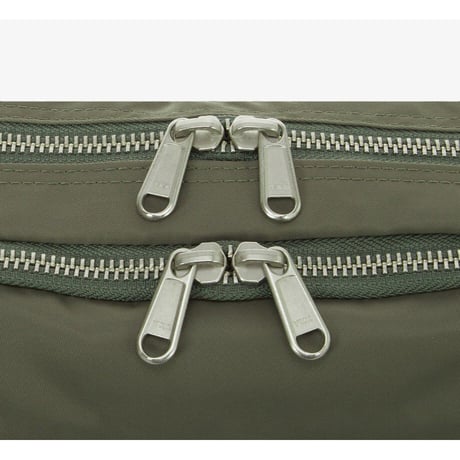 TRAVEL CROSS BAG S_LUX KHAKI NN2PR88B