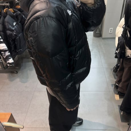 WAVE LT ON JACKET BLACK 光沢あり NJ3NR84J
