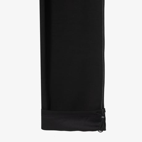 TECH RUN TRAINING PANTS BLACK NP6KR01J