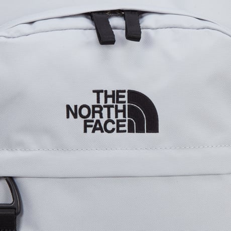 29L STANDARD BOOK BACKPACK ICE GRAY NM2DR05L