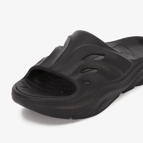 FIORD SLIDE BLACK NS81R11A