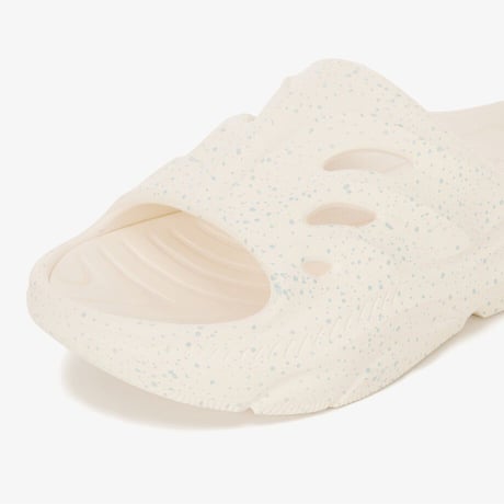 FIORD SLIDE CREAM NS81R11D
