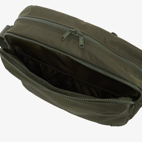 TRAVEL CROSS BAG L KHAKI NN2PR75B