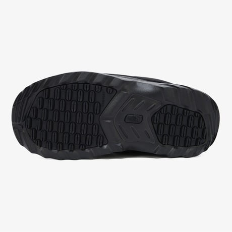 NUPTSE TRACTION CHUKKA BLACK NS87R57A