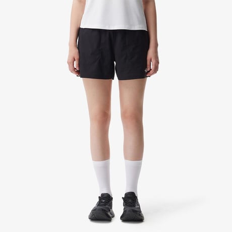 W'S DAYTRAIN SHORTS BLACK NS6NS34A