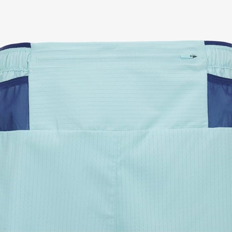 【SUMMIT SERIES】M SUMMIT PACESETTER SHORT - GRAPHIC PASTEL BLUE NS6NS79A