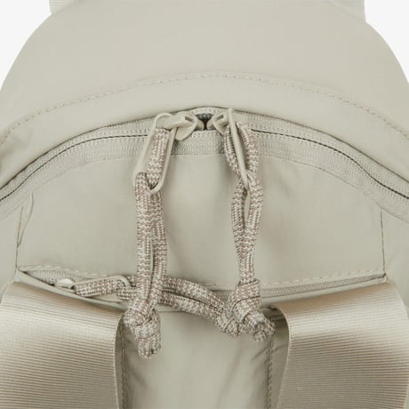 W NEVER STOP MINI BACKPACK GRAYISH BEIGE NM2SQ70B