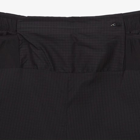 【SUMMIT SERIES】M'S SUMMIT PACESETTER 5IN SHORT BLACK NS6NR10A