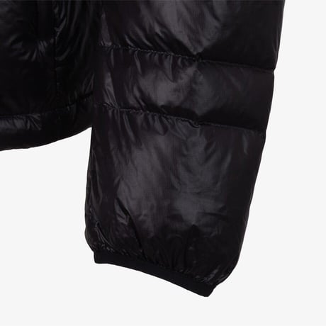 【SUMMIT SERIES】M'S LIGHT HEAT DOWN JACKET (RDS) REAL BLACK NJ1DS21D