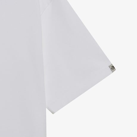 CENTER LOGO S/S R/TEE WHITE NT7UR03K
