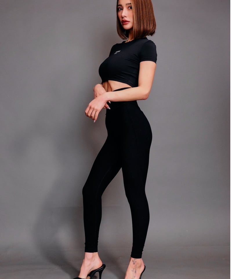 ZASPAstudios ハイストレッチ ショートスリーブ クロップドTシャツ