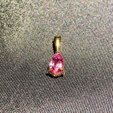HPオープン特別価格! 運命を輝かせる、愛のピンクサファイア ペンダントトップ  鑑別書つき
