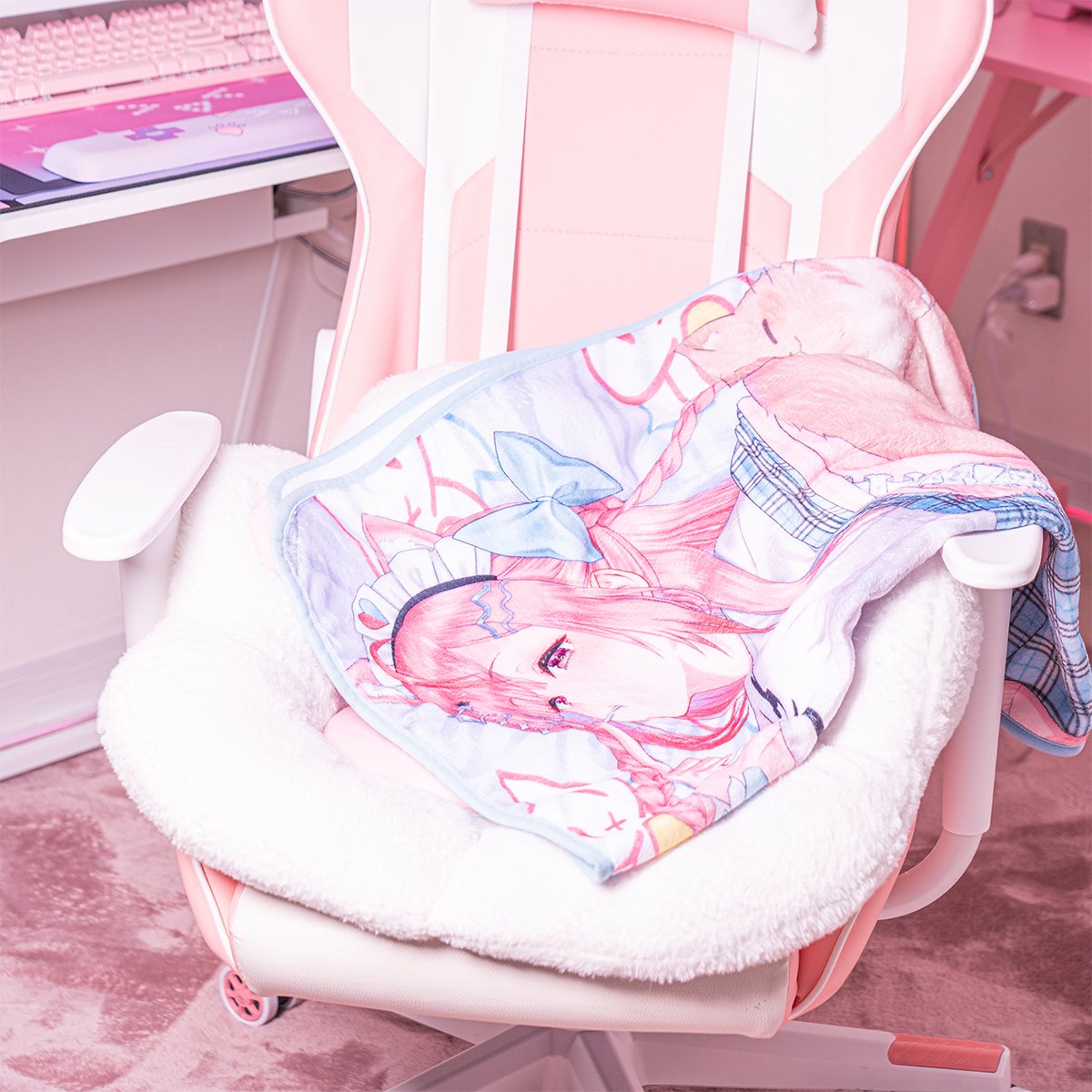 5月下旬〜6月上旬頃発送予定】ぐーたらブランケット | 結城さくな