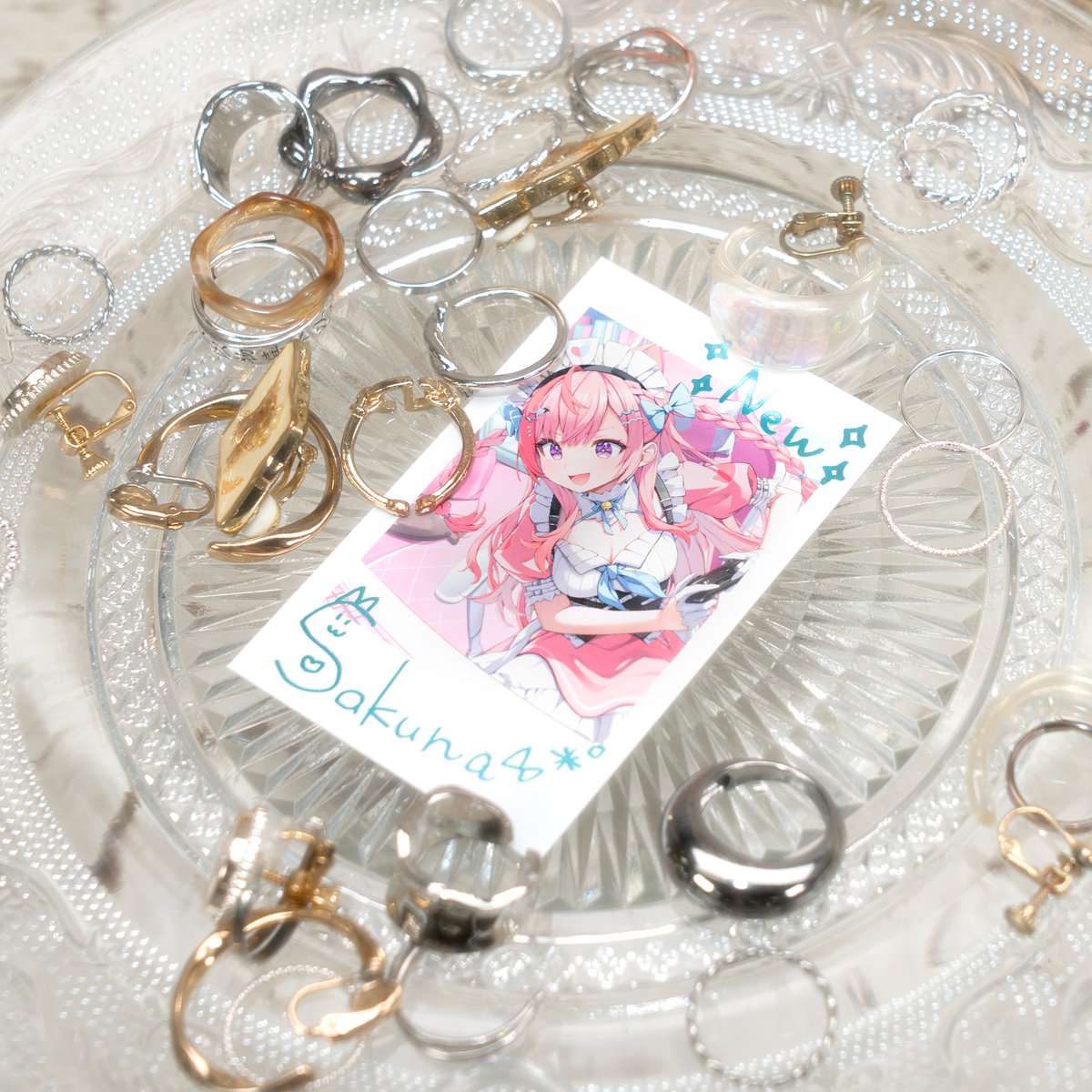 結城さくな　アクリルスタンド　缶バッジ　ロゴキーホルダー　チェキ風カード fit=scale-down,w=1200