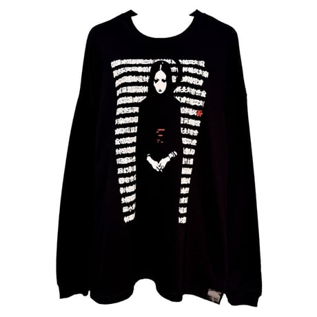 蠢 LongSleeve T