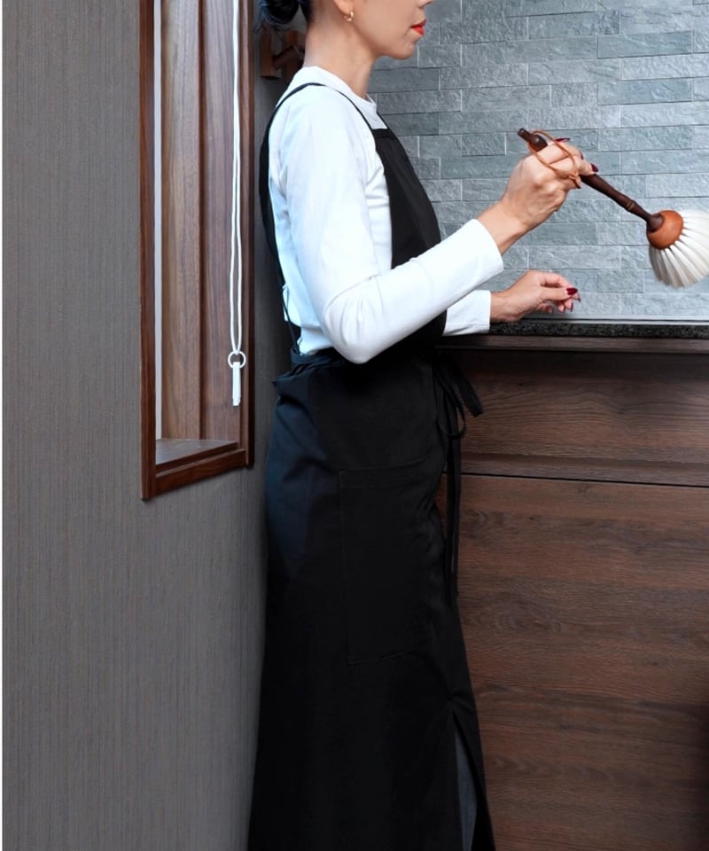 New Color｜バッククロスエプロン（ブラック） | yékla