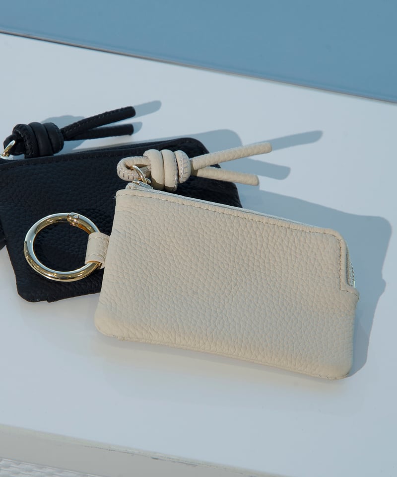 レザーキーケース (ベージュ） | yékla