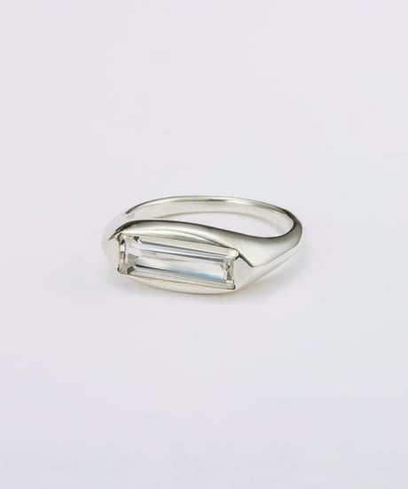 Recette stone ring single (crystal) silver
