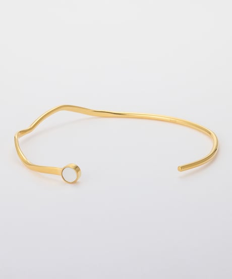 Cercle stone braceletcuff (whaite pearl) gold