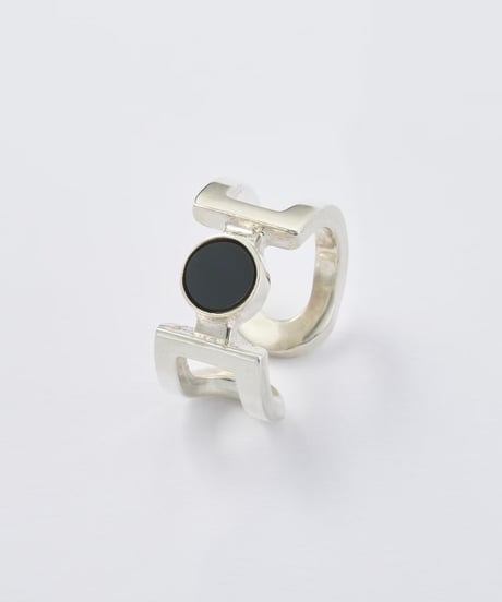 Cercle stone earcuff half (onyx) silver