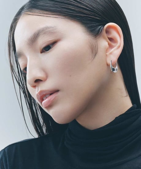 Recette stone pierce (onyx×crystal) pair silver