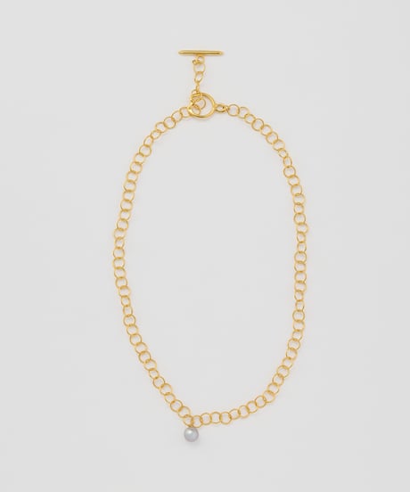 Aging round pearl gray chain-choker gold