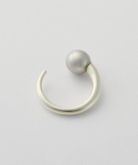 Aging pearl gray forkring silver