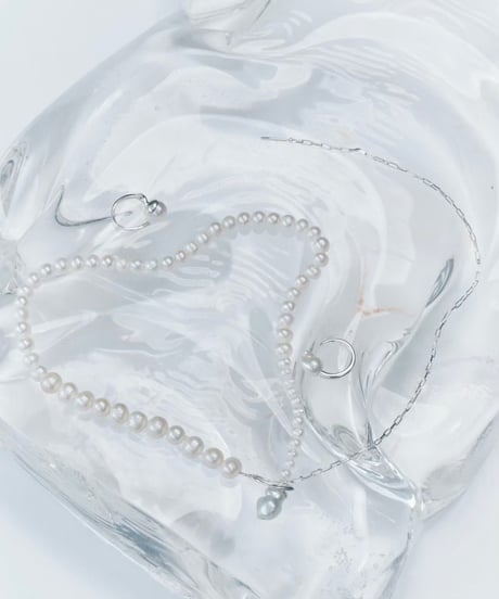 Aging baroque pearl necklace 45cm silver