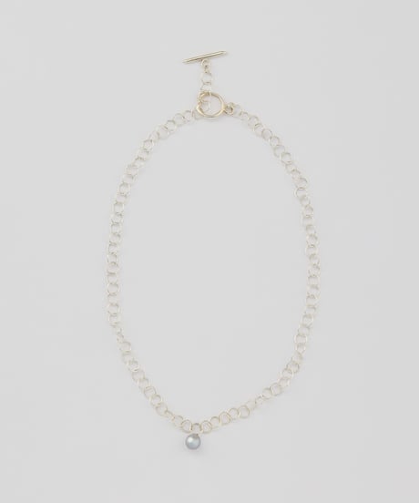 Aging round pearl gray chain-choker silver