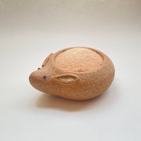 針山うさぎ　（茶／大）