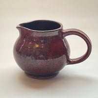 鉄赤のピッチャー