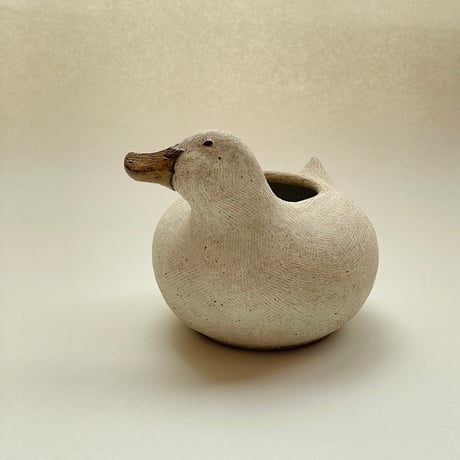 アヒルの花器（M／起きてる）