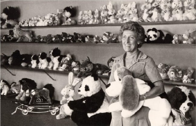 Harrods TRUDI トゥルディ ぬいぐるみ　 EttoreBaer ベア Amazon.co.jp: 英国 Harrods [ハロッズ] ベア テディ ベアー