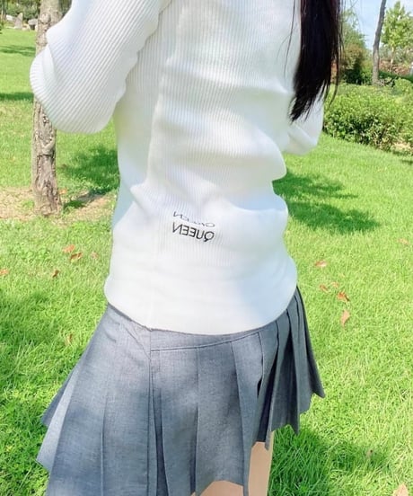 リボン付きGボタンリブニットトップス (2colors)