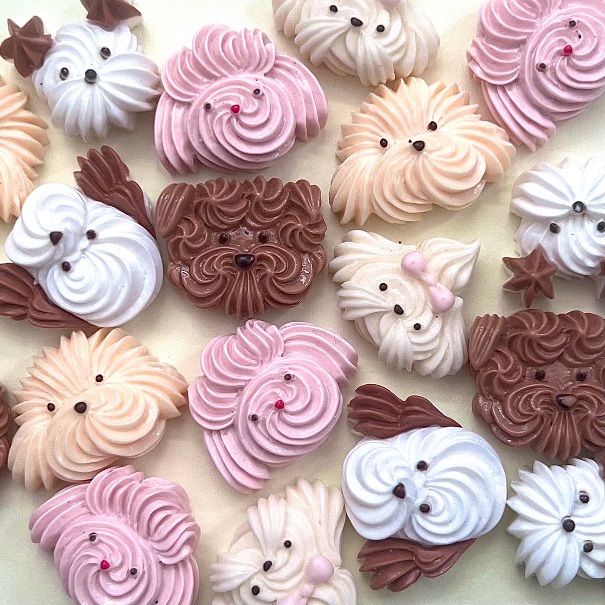 デコパーツ ホイップわんちゃん スイーツ かわいい クリーム チョコ お 
