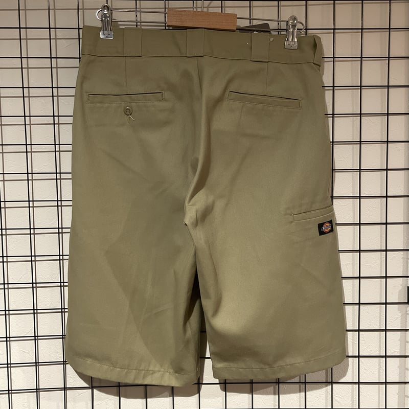 Dickies ディッキーズ カーキ ショートパンツ ハーフパンツ D063